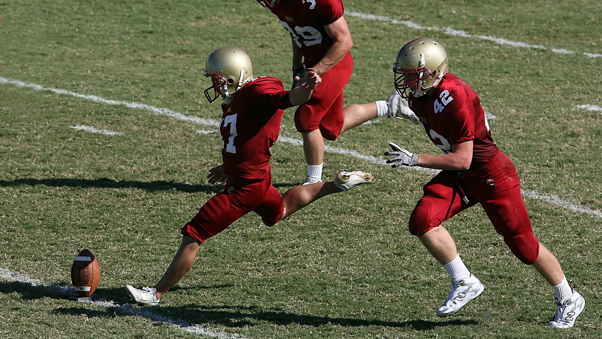 《CS_GO激烈角逐，现场气氛火热沸腾》，csgo激战