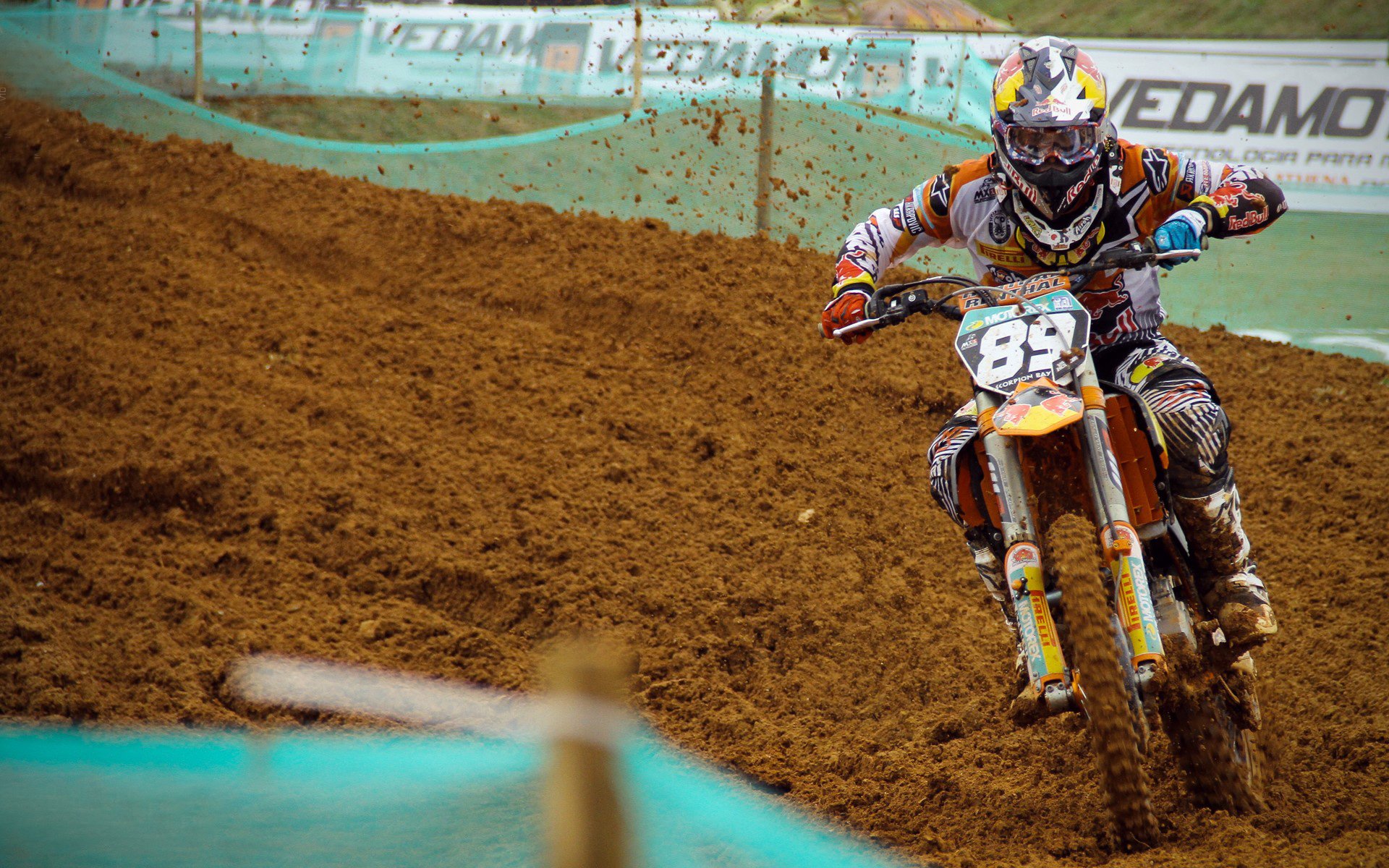 九游下载安装-法甲：巴黎5-2大胜兰斯，姆巴佩表现精彩绝伦，巴黎5_0巴萨